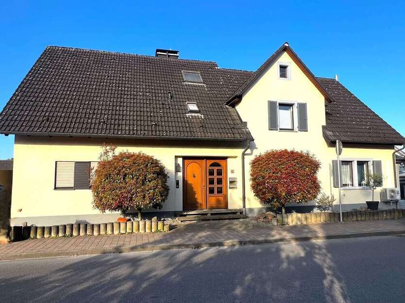 Haus zum Kaufen in Ötigheim 669.000 € 288.54 m²
