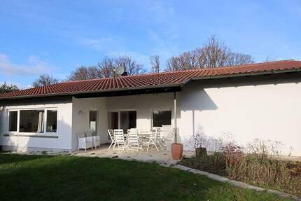 Charmantes Einfamilienhaus mit Privatsphäre, Raum und zeitloser Eleganz 5 zimmer