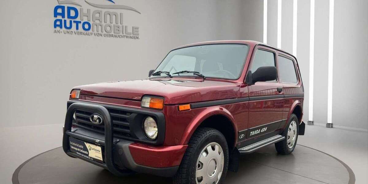 Lada Taiga 16.000 km 12.870 &euro; Pforzheim 75179