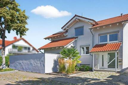 Haus Karlsdorf-Neuthard Neuthard - 6 Zimmer, 171 m&sup2;, 680.000&euro; | Angebot:25680916