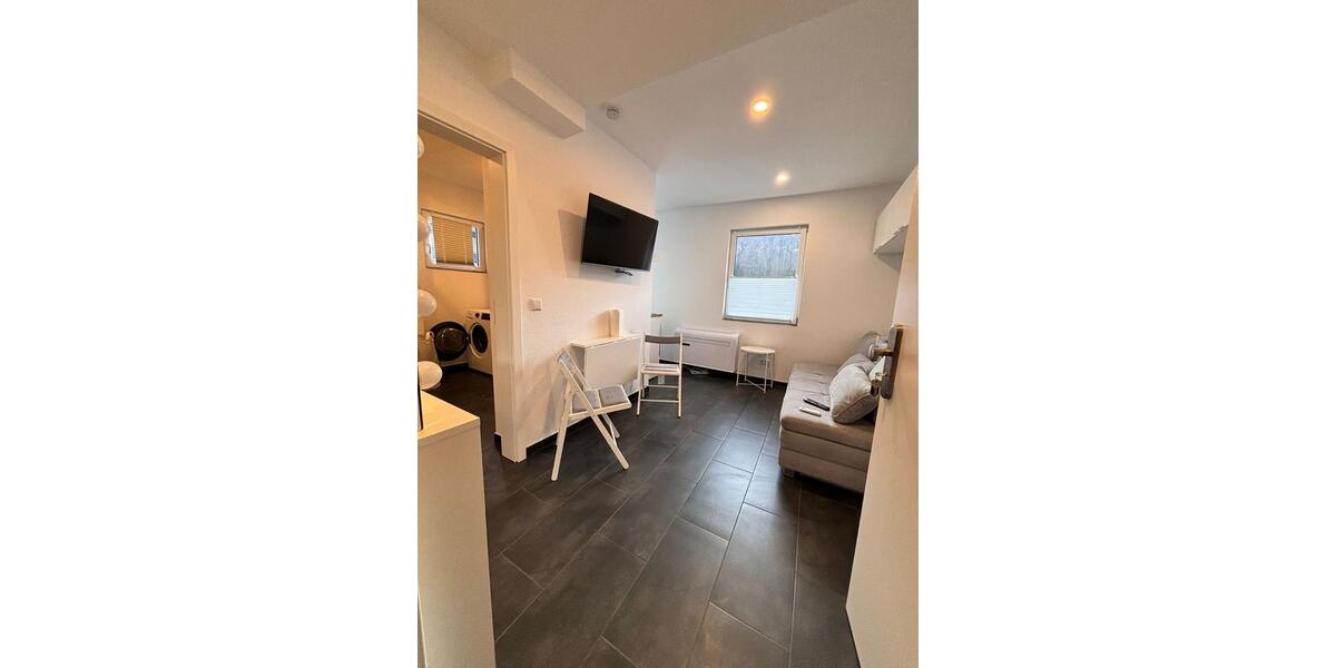 Etagenwohnung Birkenfeld - 1 Zimmer, 25 m&sup2;, 450&euro; | Angebot:24315102