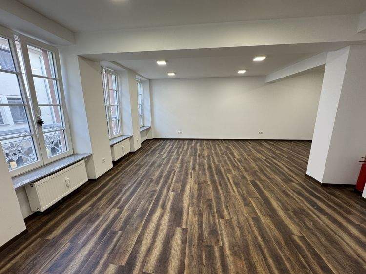 Gewerbeobjekt Landau in der Pfalz Landau - 2.500&euro; | Angebot:25165420