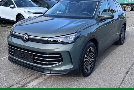 VW Tiguan 26.100 km 36.890 € Knittlingen 75438