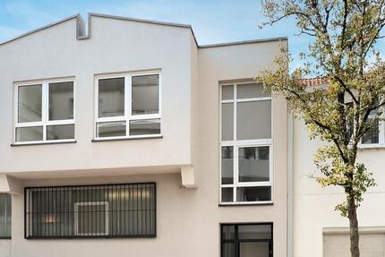 Sofort frei! Moderne Wohnung mit Hauscharakter! zimmer