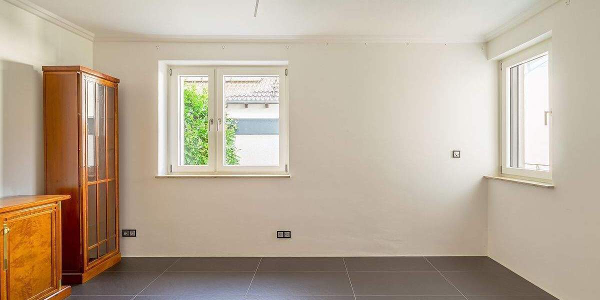 Etagenwohnung Ettlingen / Schöllbronn Schöllbronn - 6 Zimmer, 286 m&sup2;, 835.000&euro; | Angebot:25814996