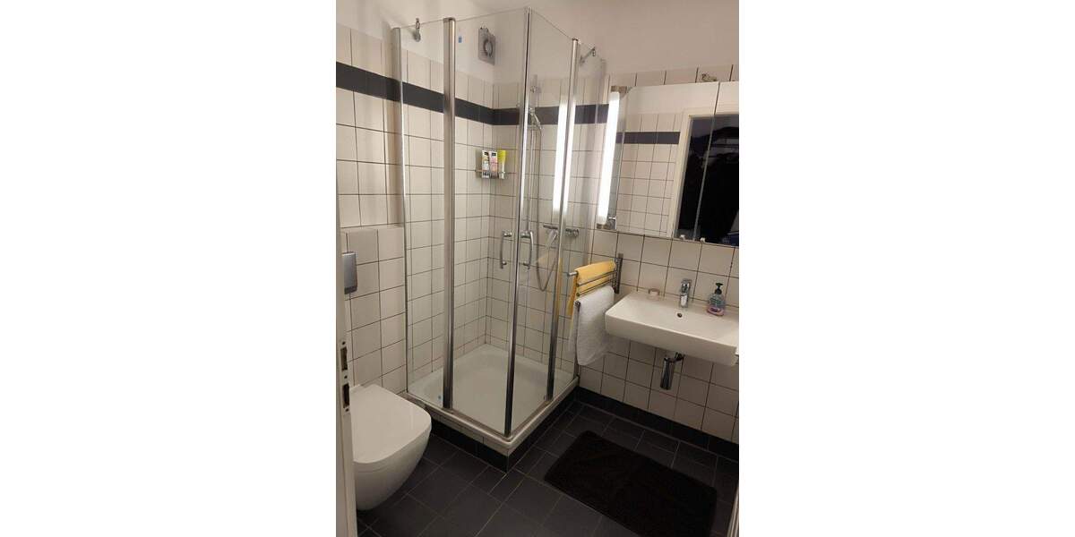 Etagenwohnung Stutensee-Büchig Blankenloch - 2 Zimmer, 75 m&sup2;, 280.000&euro; | Angebot:25400770