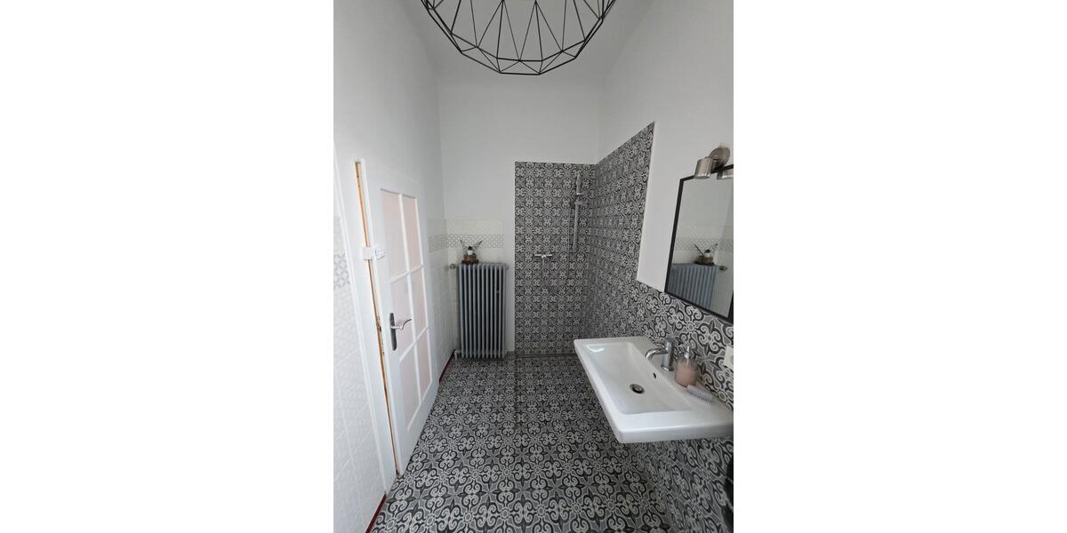 Einfamilienhaus Karlsruhe Neureut - 14 Zimmer, 400 m&sup2;, 1.498.000&euro; | Angebot:26961262