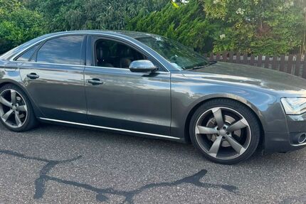 Audi A8 428.000 km 7.300 &euro; Karlsruhe 76133