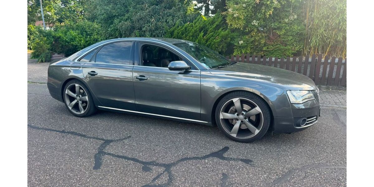 Audi A8 428.000 km 7.300 &euro; Karlsruhe 76133