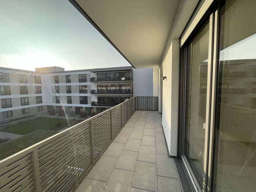 Wohnung zum Mieten in Karlsruhe 1.570 € 86.89 m²