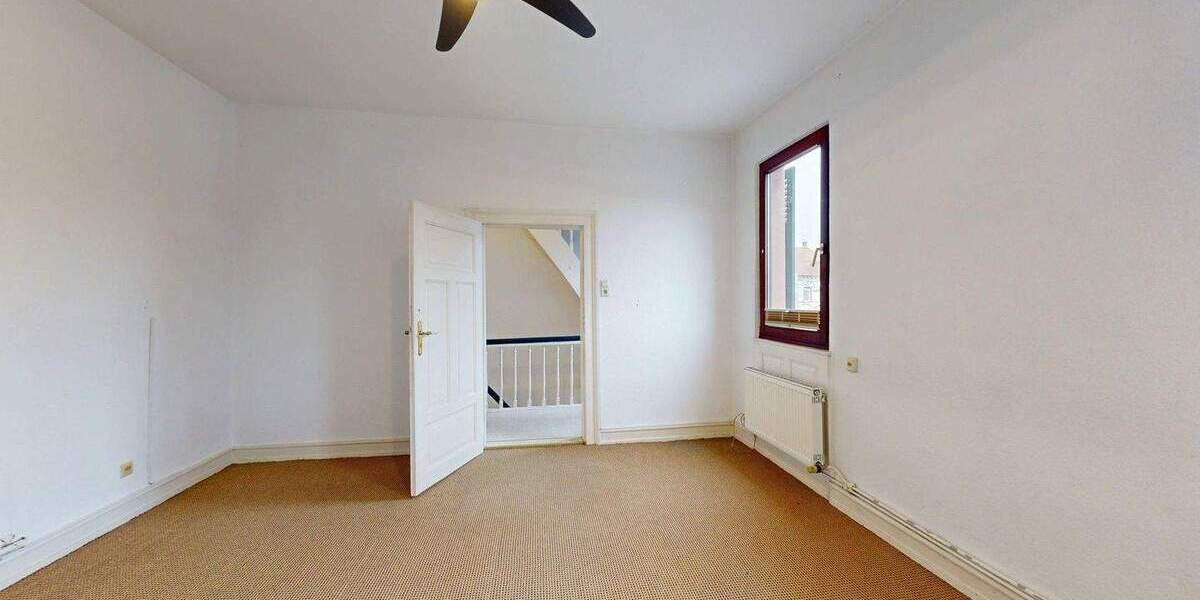 Mehrfamilienhaus, Wohnhaus Germersheim - 6 Zimmer, 125 m&sup2;, 220.000&euro; | Angebot:25744479