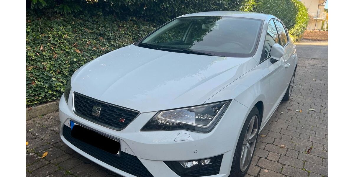 Seat Leon 125.000 km 10.500 &euro; Keltern 75210