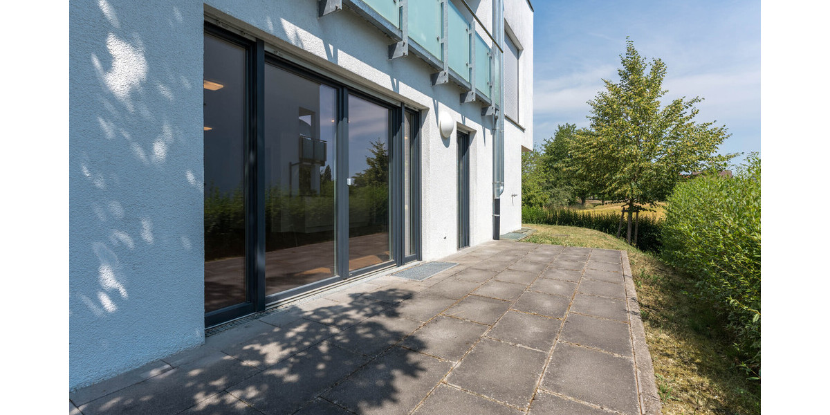 Barrierefrei: Neuwertige Wohnung mit 2 Terrassen und Feldblick - Erdgeschoßwohnung Steinmauern | Angebot:27085223