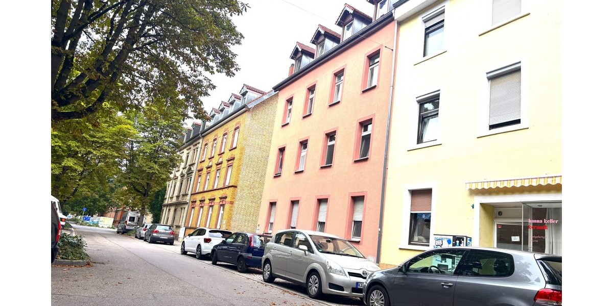 Zentrales Wohnen: Zimmer in möblierter 2-Zimmer Frauen WG - Etagenwohnung Karlsruhe Südstadt | Angebot:27437685
