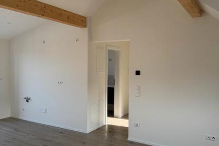 Wohnung Pforzheim Büchenbronn - 2 Zimmer, 65 m&sup2;, 750&euro; | Angebot:25379681