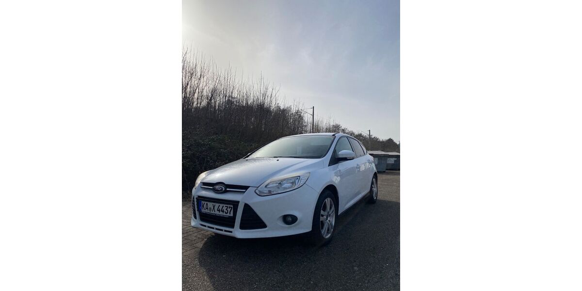 Ford Focus 157.573 km 4.299 &euro; Walzbachtal 75045
