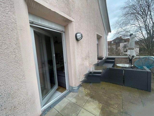 Etagenwohnung Pforzheim Südweststadt - 2 Zimmer, 79 m&sup2;, 670&euro; | Angebot:25770637