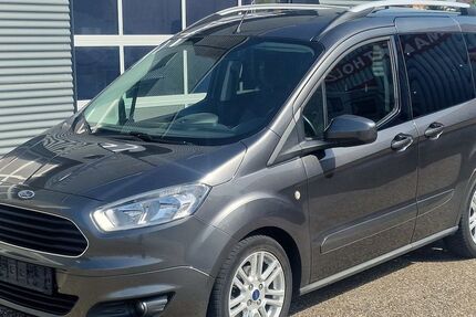 Ford Tourneo Courier 100.000 km 11.500 € Landau 76829