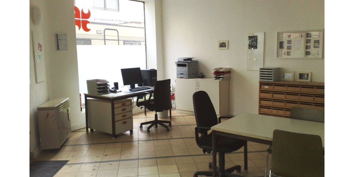 °°° ZENTRAL GELEGENE(S) BÜRORÄUMELADENGESCHÄFT IN DER NÄHE VOM WERDERPLATZ °°° - Gewerbeobjekt Karlsruhe Südstadt | Angebot:24803195