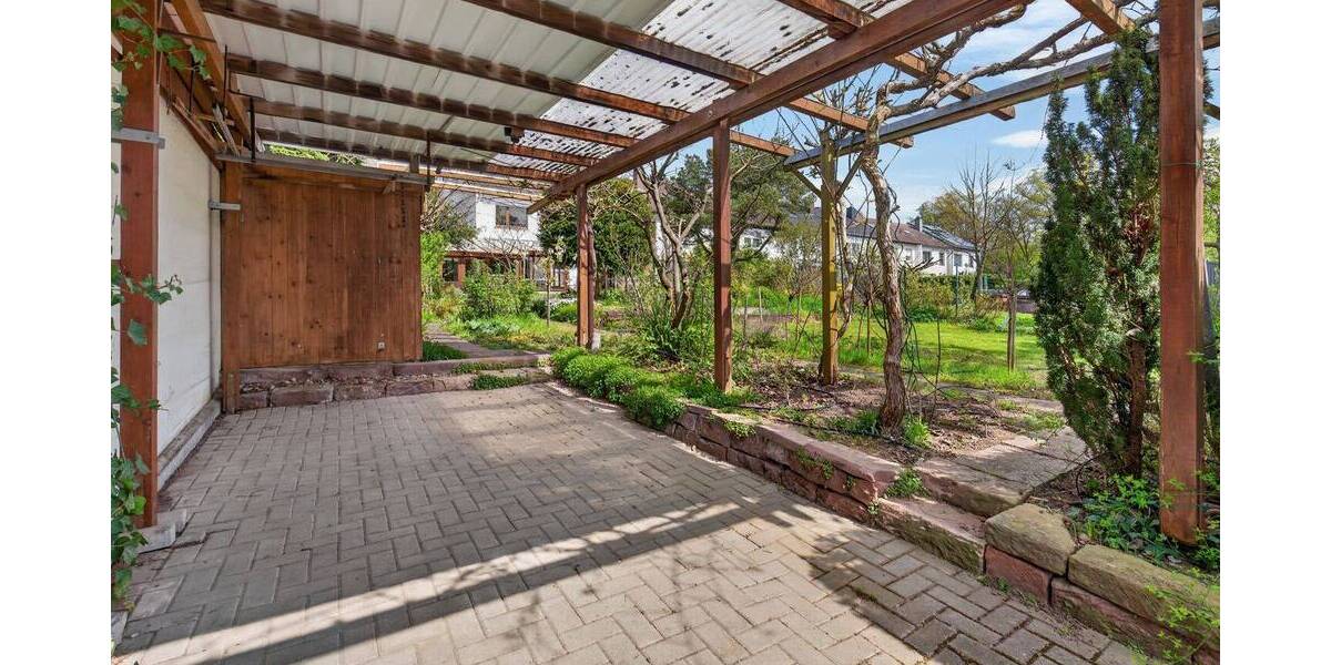 Reihenendhaus Karlsruhe Grünwinkel - 8 Zimmer, 152 m&sup2;, 849.000&euro; | Angebot:26359696