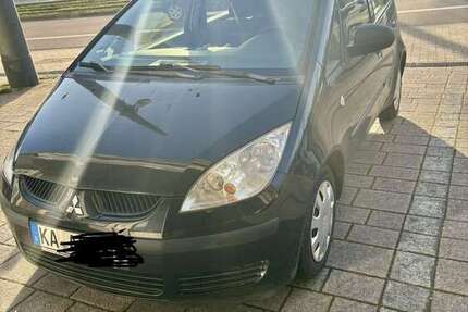 Mitsubishi Colt 184.000 km 1.150 &euro; Karlsruhe 76137