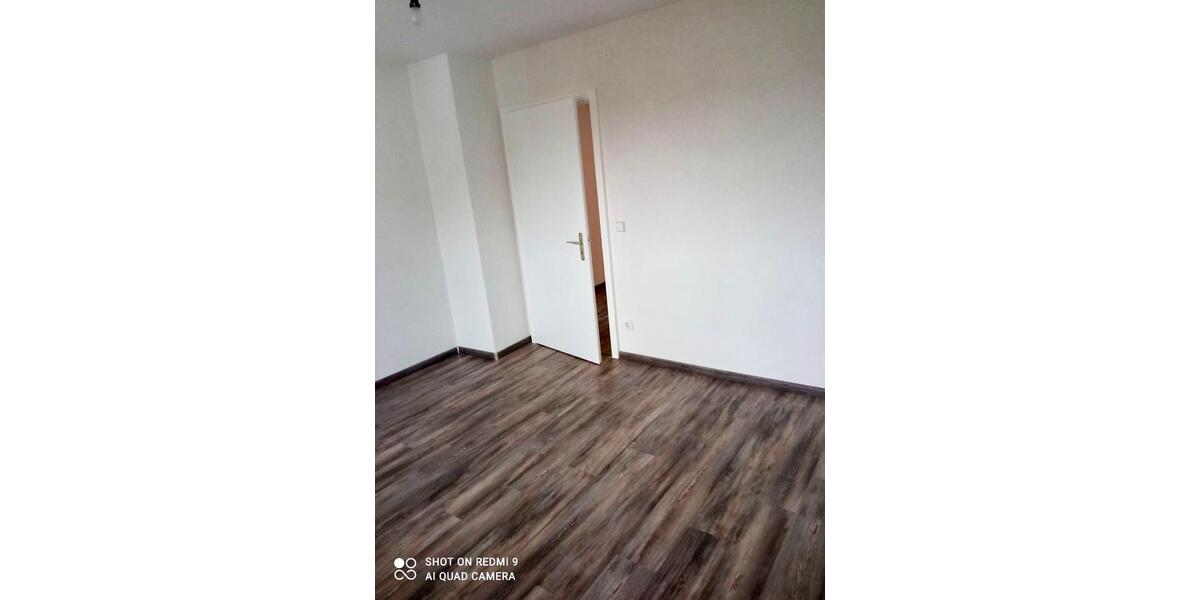 Etagenwohnung Pforzheim Eutingen - 3 Zimmer, 79 m&sup2;, 760&euro; | Angebot:25721455