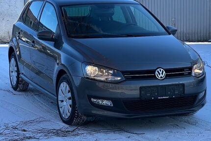 VW Polo 81.000 km 6.100 &euro; Karlsruhe 76135