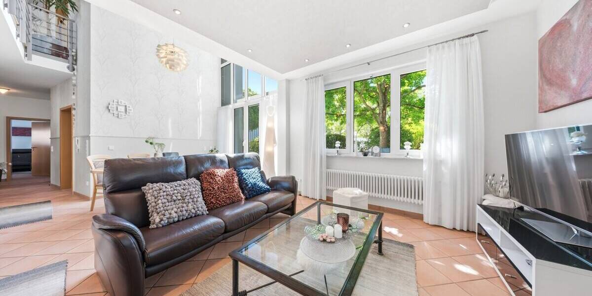 Mehrfamilienhaus, Wohnhaus Eggenstein-Leopoldshafen Eggenstein - 5 Zimmer, 203 m&sup2;, 895.000&euro; | Angebot:26687095