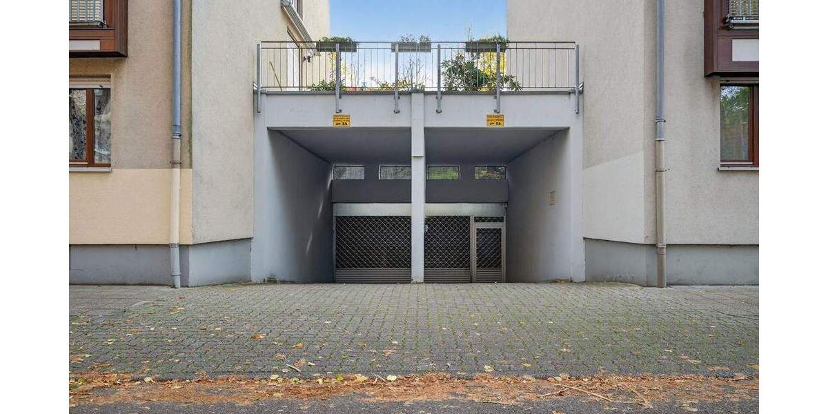 Urban wohnen, ruhig leben - helle 2-Zimmer-Wohnung mit Tiefgaragenstellplatz in der Karlsruher Oststadt 2 zimmer