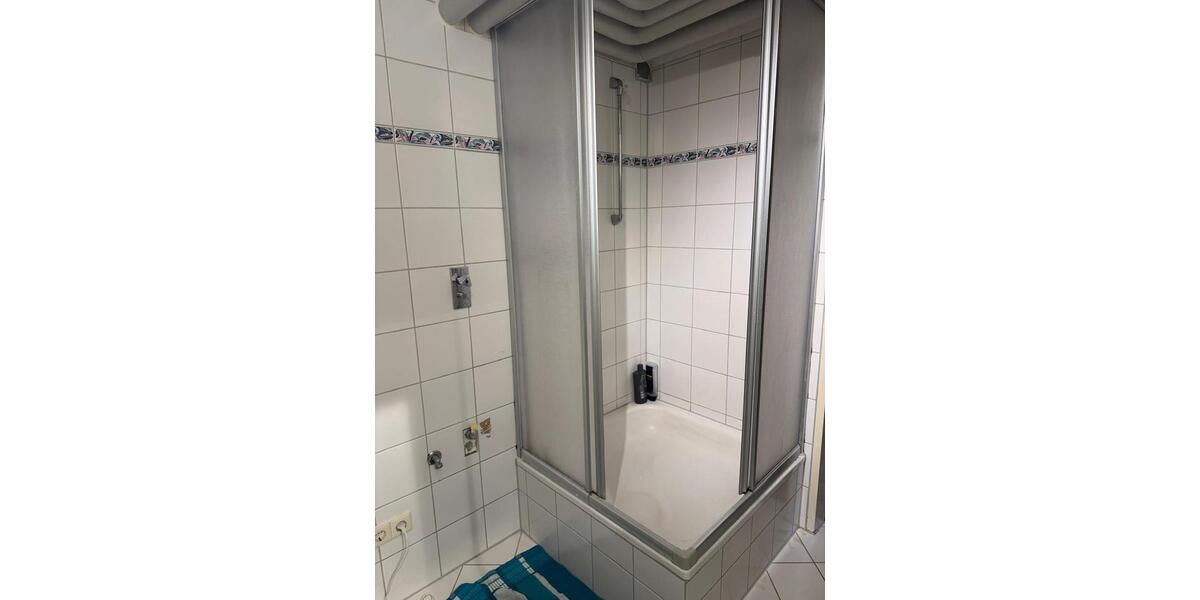 Etagenwohnung Pforzheim - 1 Zimmer, 25 m&sup2;, 375&euro; | Angebot:25637010