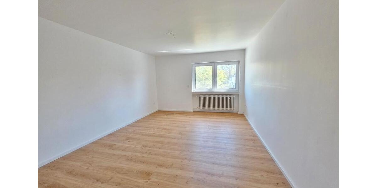 Etagenwohnung Karlsruhe Südstadt - 4 Zimmer, 95 m&sup2;, 1.450&euro; | Angebot:26326742