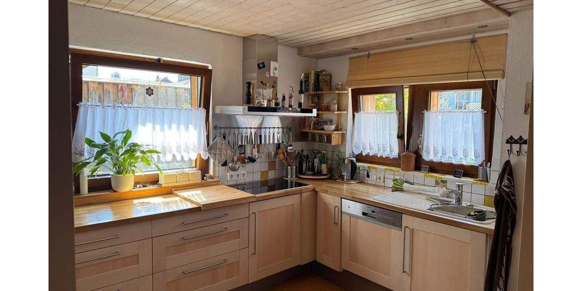 Doppelhaushälfte Birkenfeld - 7 Zimmer, 160 m&sup2;, 495.000&euro; | Angebot:25704151
