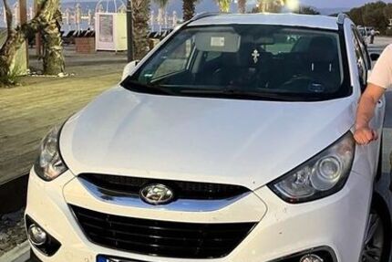 Hyundai ix35 220.000 km 9.000 € Karlsruhe 76137