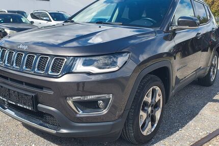 Jeep Compass 74.100 km 15.900 € Karlsruhe 76185