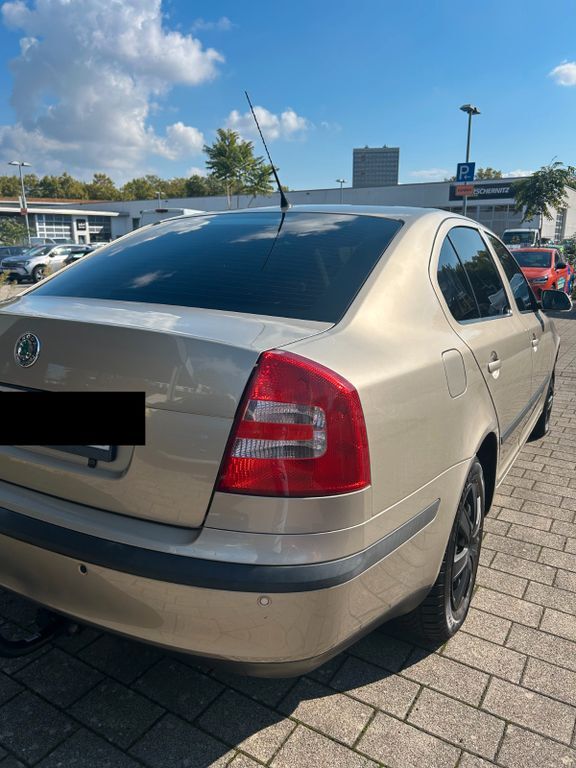 Skoda Octavia 177.000 km 3.199 € Karlsruhe 76133
