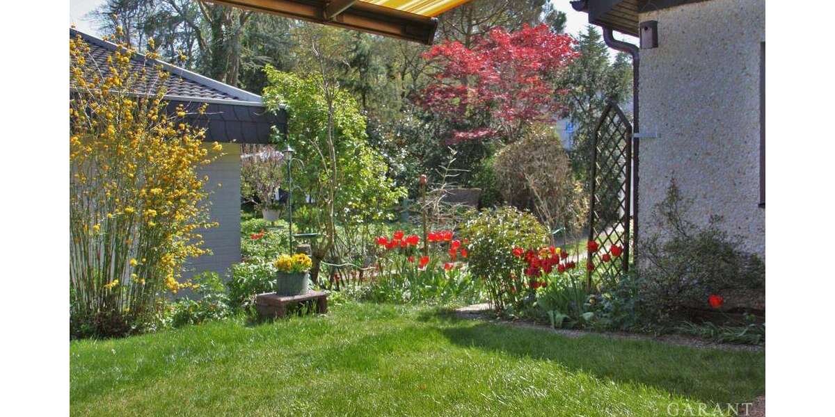 Haus zum Kaufen in Waldbronn 729.000 € 212 m² 8 zimmer