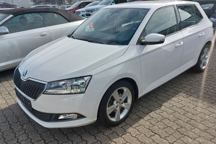 Skoda Fabia 52.000 km 11.450 &euro; Eggenstein-Leopoldshafen 76344