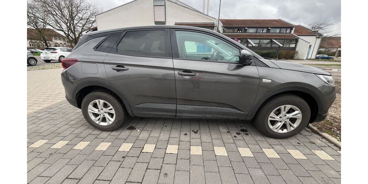 Opel Grandland (X) 124.000 km 12.499 &euro; Stutensee 76297
