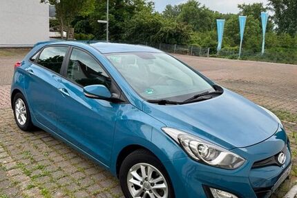 Hyundai i30 70.000 km 7.200 &euro; Eggenstein 76344