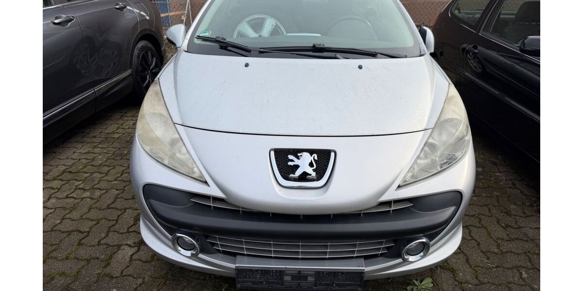 Peugeot 207 84.000 km 799 &euro; Pforzheim 75179