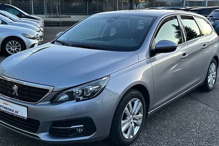 Peugeot 308 175.497 km 9.996 &euro; Gernsbach 76593