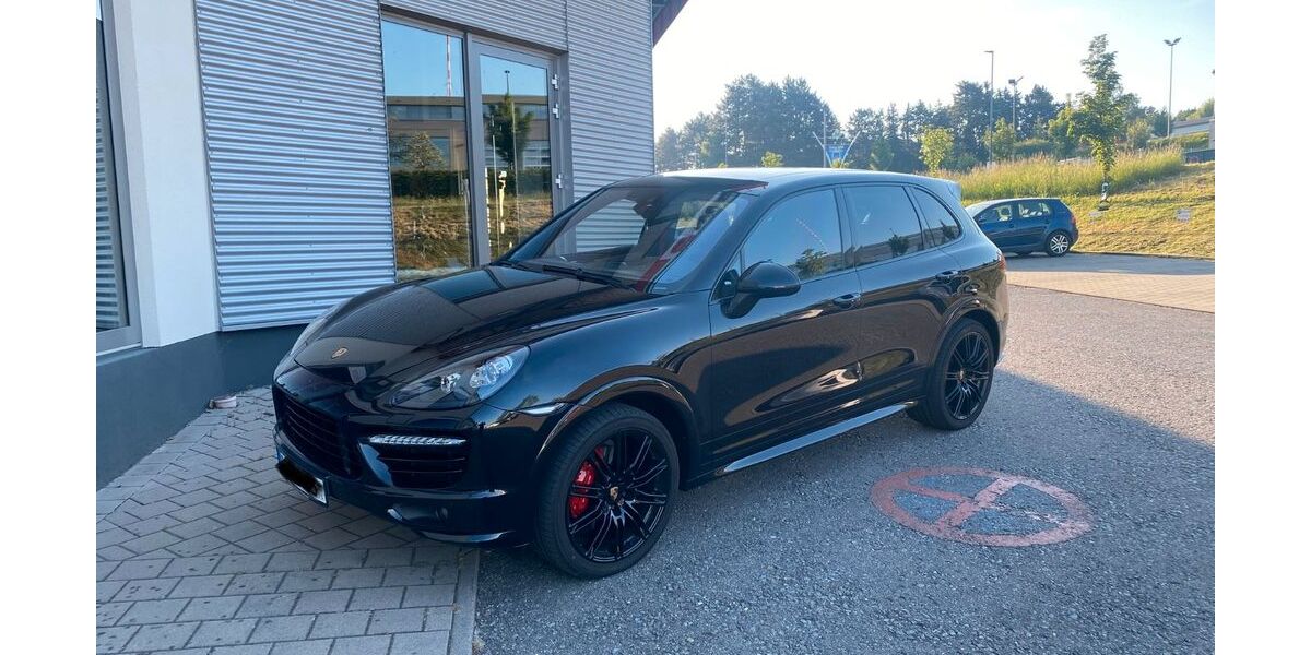 Porsche Cayenne 79.000 km 54.800 &euro; Ötisheim 75443