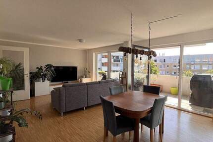 Bieterverfahren: Moderne Wohnung am City-Park 4 zimmer