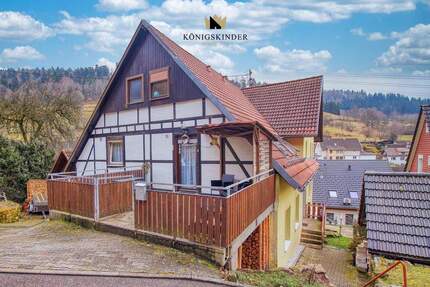 Haus Gernsbach Reichental - 6 Zimmer, 250 m&sup2;, 395.000&euro; | Angebot:25276818