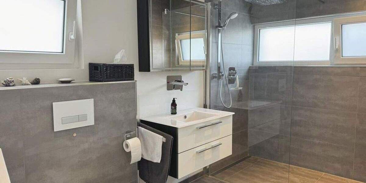 Einfamilienhaus Waghaeusel Kirrlach - 6 Zimmer, 190 m&sup2;, 850.000&euro; | Angebot:25722743