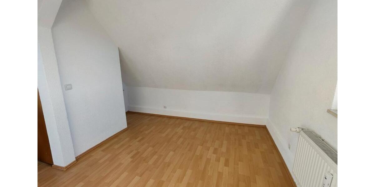 Dachgeschoßwohnung Pfinztal - 2 Zimmer, 34 m&sup2;, 109.000&euro; | Angebot:26995854