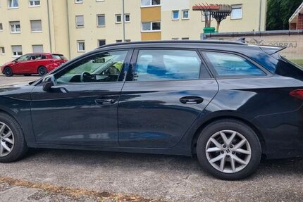 Seat Leon 86.000 km 18.000 &euro; Landau 76829