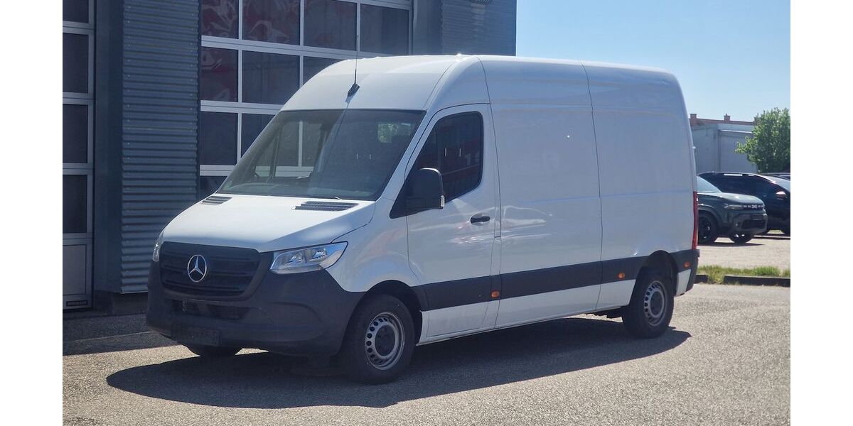 Mercedes-Benz Sprinter 68.000 km 29.499 &euro; Landau 76829