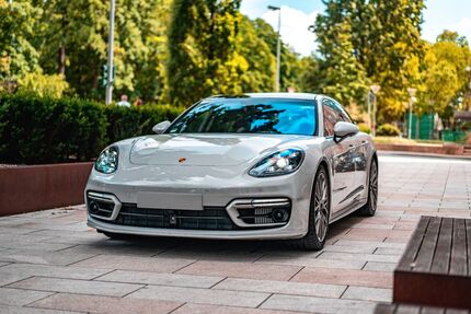 Porsche Panamera 147.000 km 62.000 &euro; Karlsdorf 76689