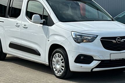 Opel Combo Life 152.000 km 13.995 &euro; Bruchsal-Helmsheim 76646